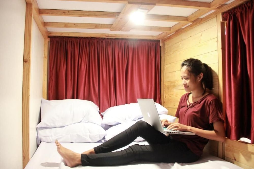 Фото 8th Street Hostel