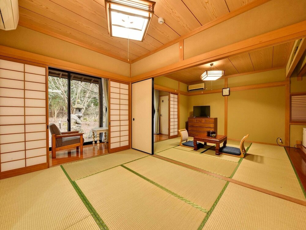 Фото Yufuin Kinrinko Kadan