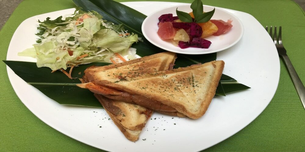 Фото Yomitan Condhotel Nd