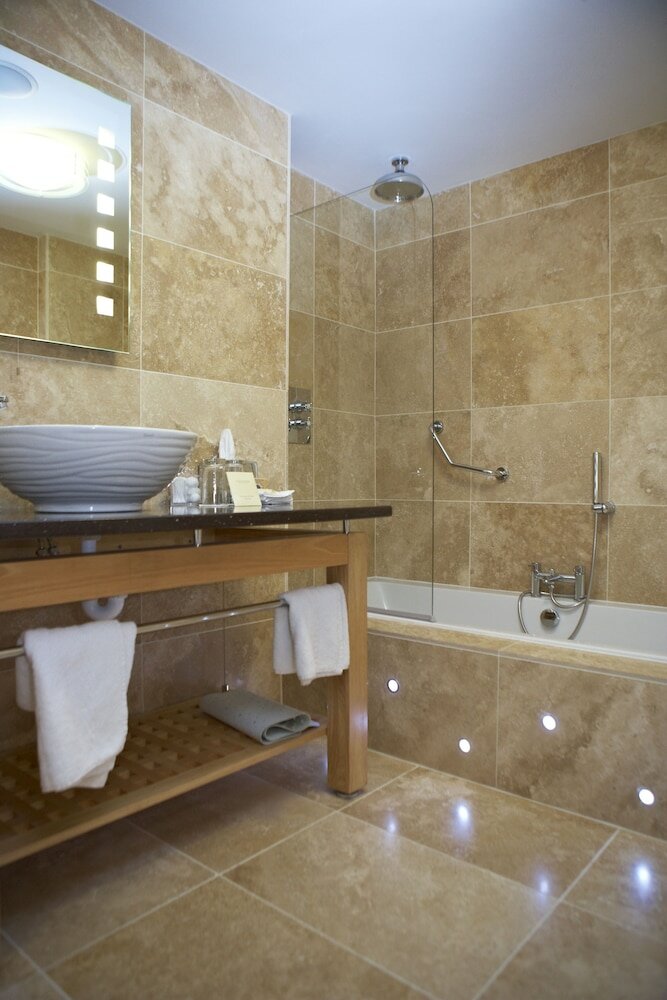 Фото The Villa Wrea Green