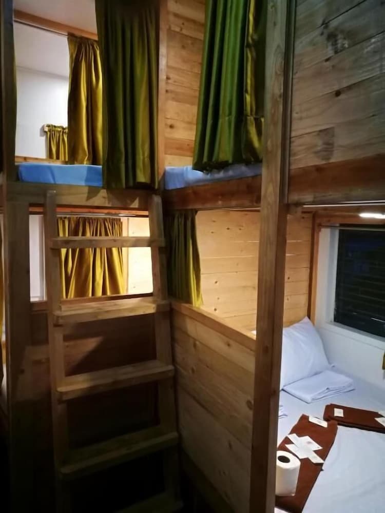 Фото 8th Street Hostel