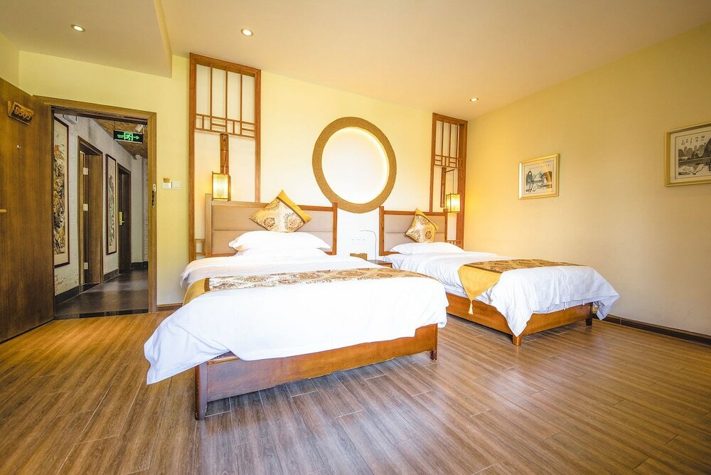 Фото Dongfang Tianshe Resort