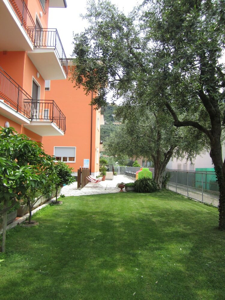 Фото Albergo Villa Mimosa