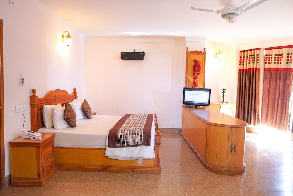 Фото Hotel Asian Plaza Mcleodganj