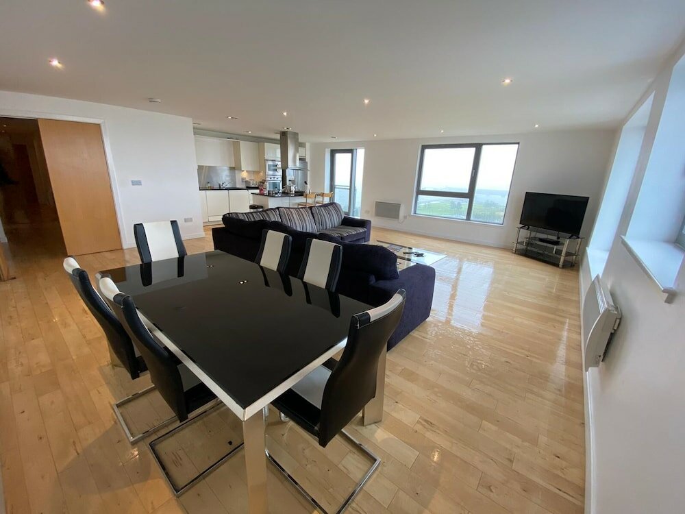 Фото Grand Harbour Apartments