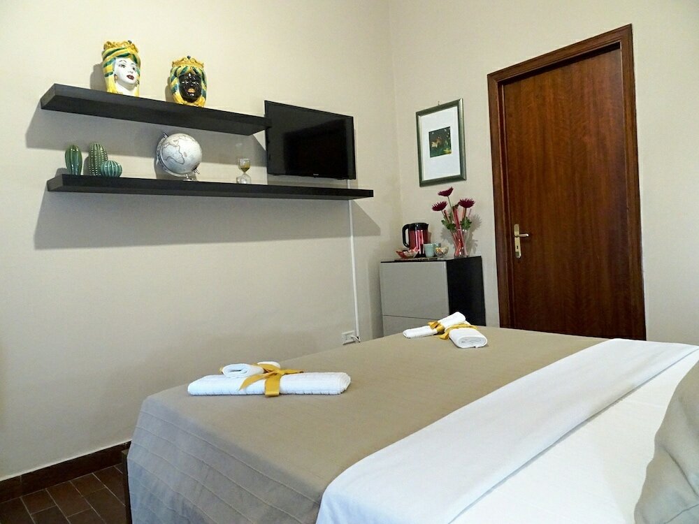 Фото Guest House Le Ginestre Dell'Etna