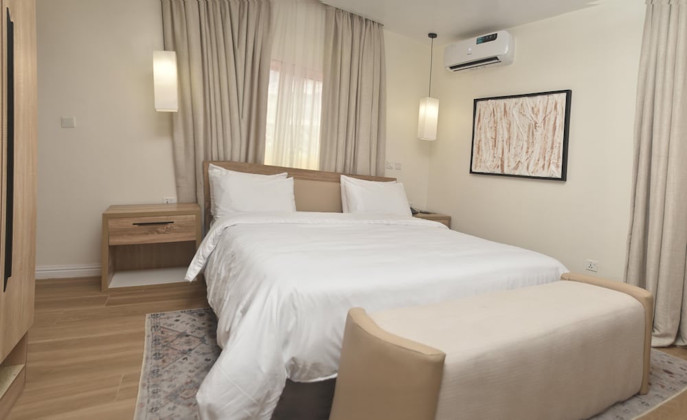 Фото Centurion Apartments Limited