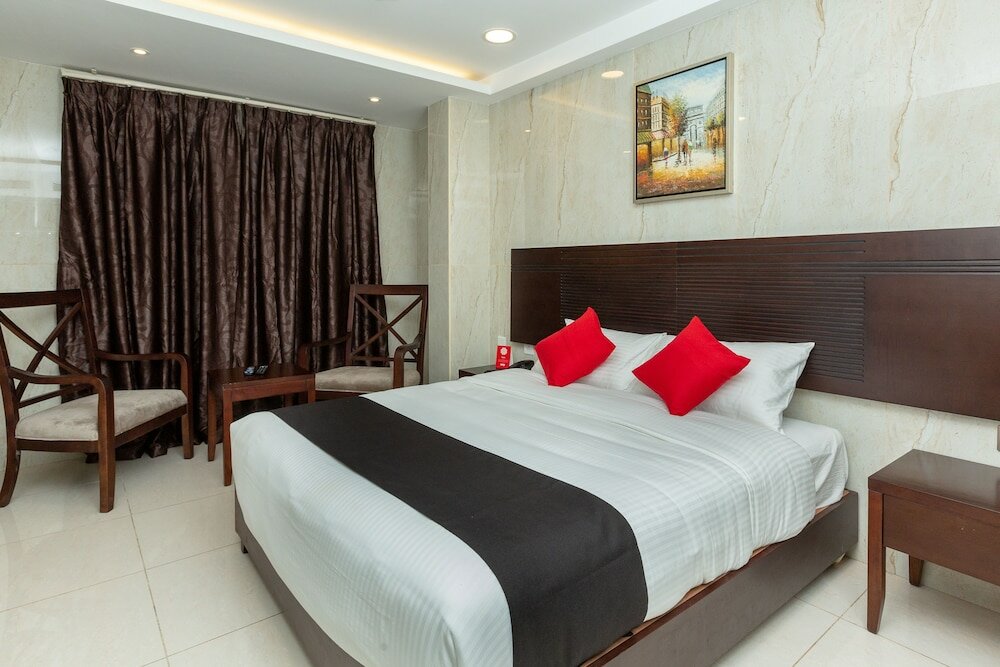 Фото Capital O 22208 Purplepatch Arun Prasath Park