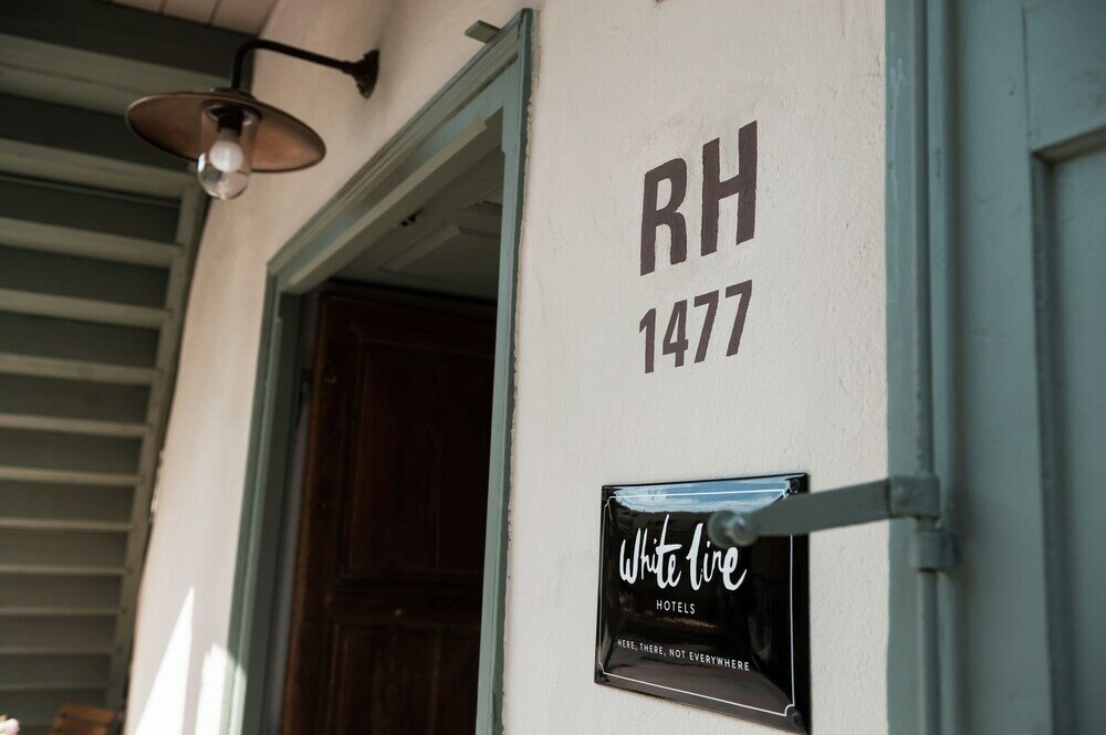 Фото 1477 Reichhalter Eat & Sleep