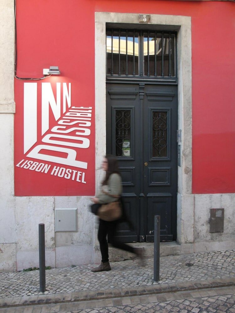 Фото Inn Possible Lisbon Hostel