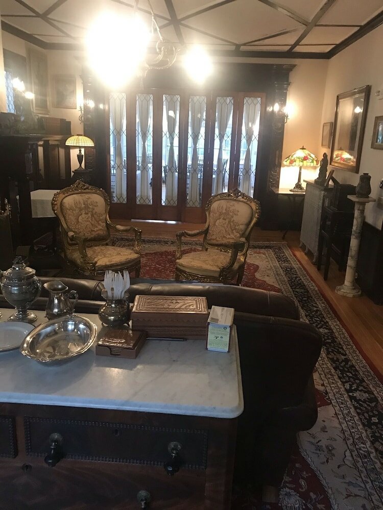 Фото Edgewood Manor