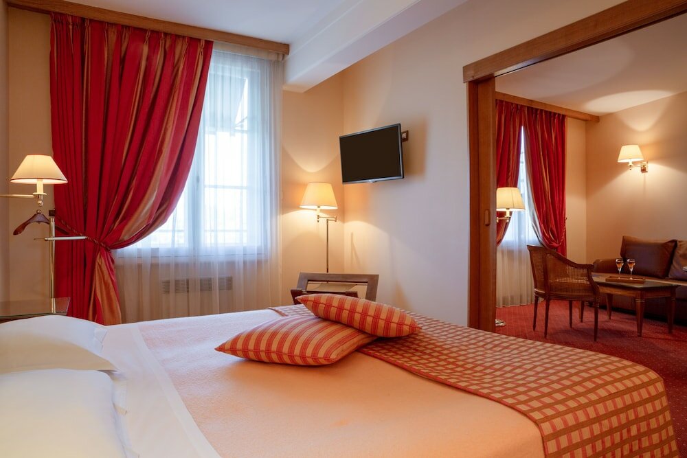 Фото The Originals Résidence, Demeure des Remparts, Provins