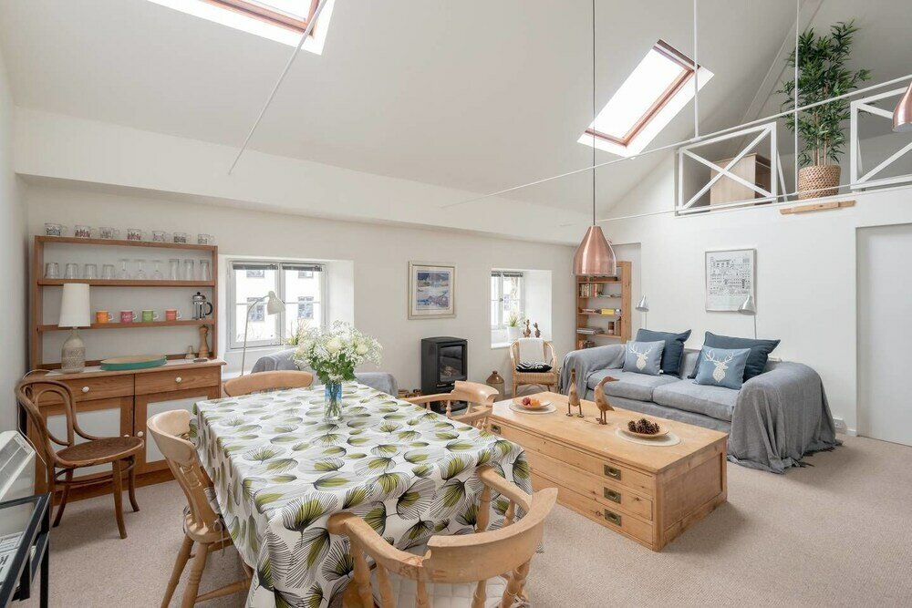 Фото Loft at the Brewery in Edinburgh Old Town