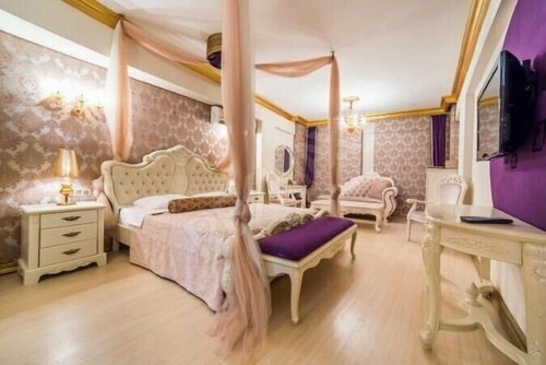 Гостиница Lavin Suites Hotel в Муратпаше