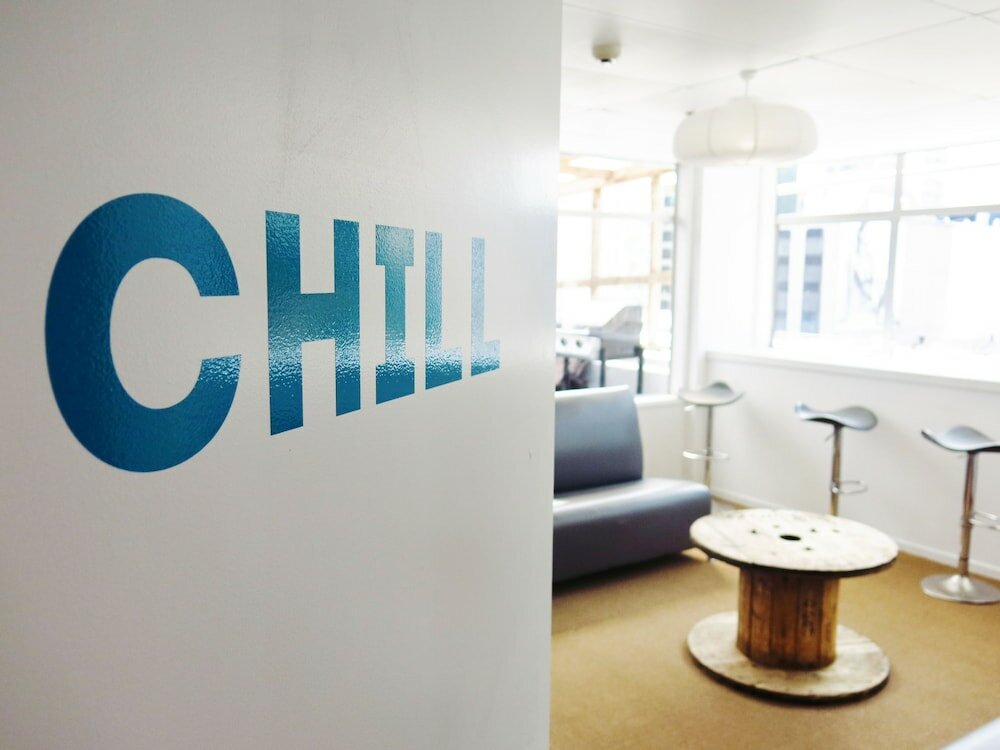 Фото Attic Backpackers