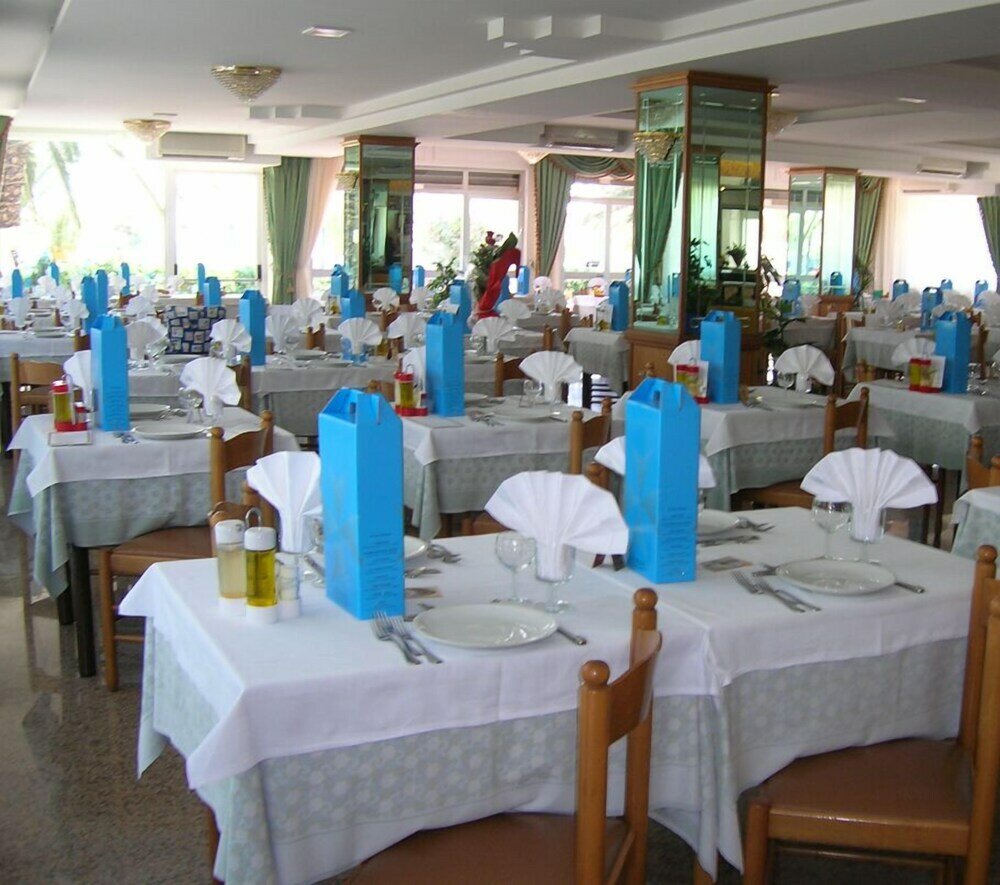 Фото Hotel Caraibi