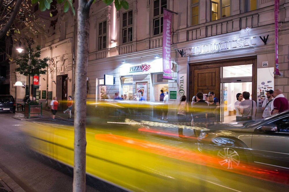 Фото отеля 4