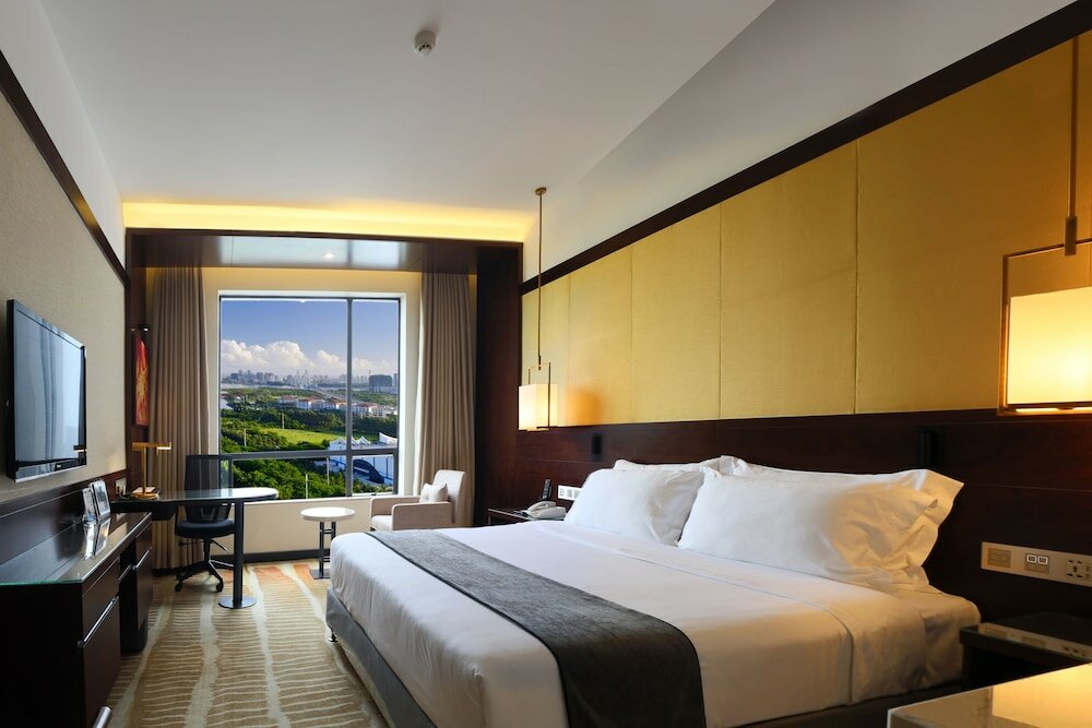Фото Baohua Harbour View Hotel