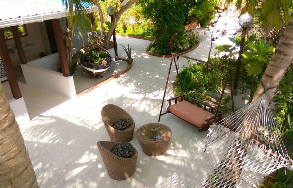 Фото Holiday Village Retreat