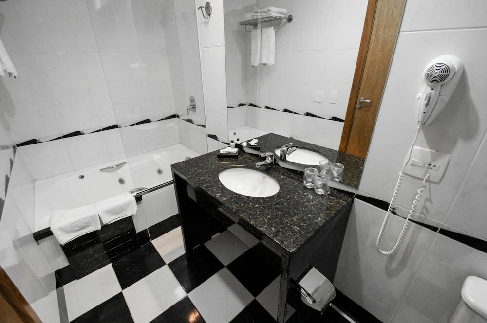 Фото Hotel Jacques Georges Tower