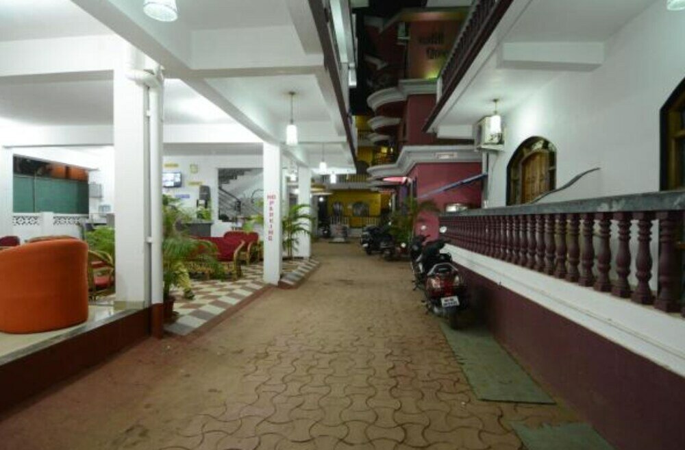 Фото отеля 1