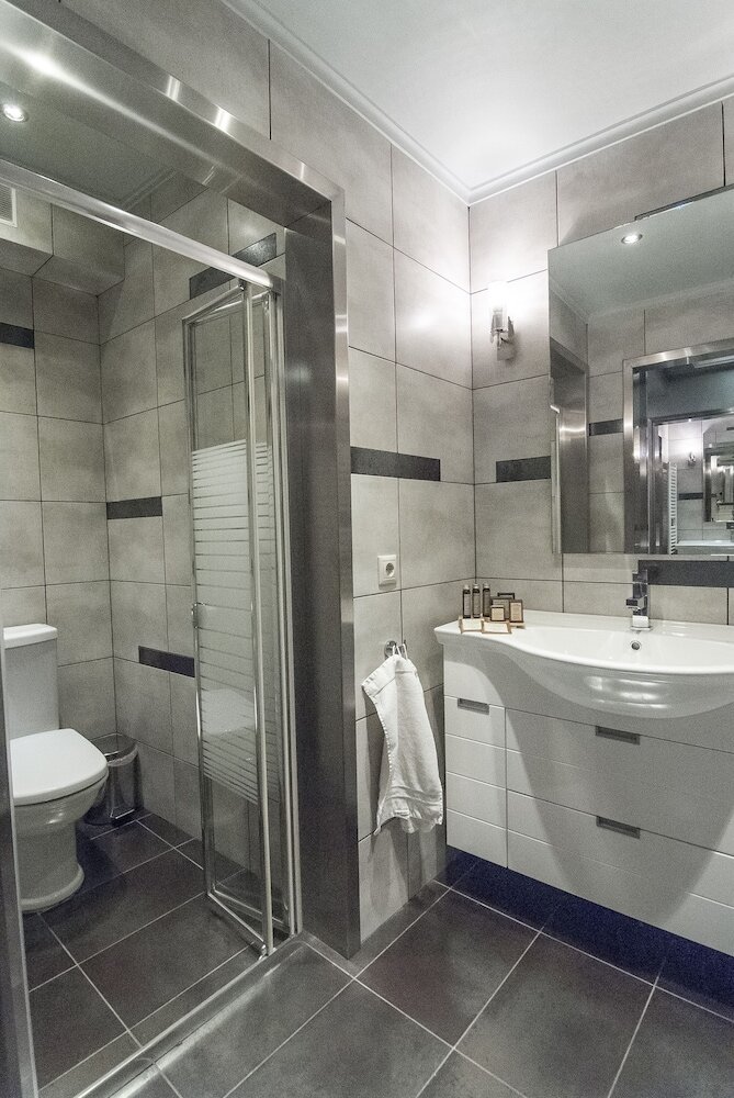 Фото Ostra Menalon Luxury Suites