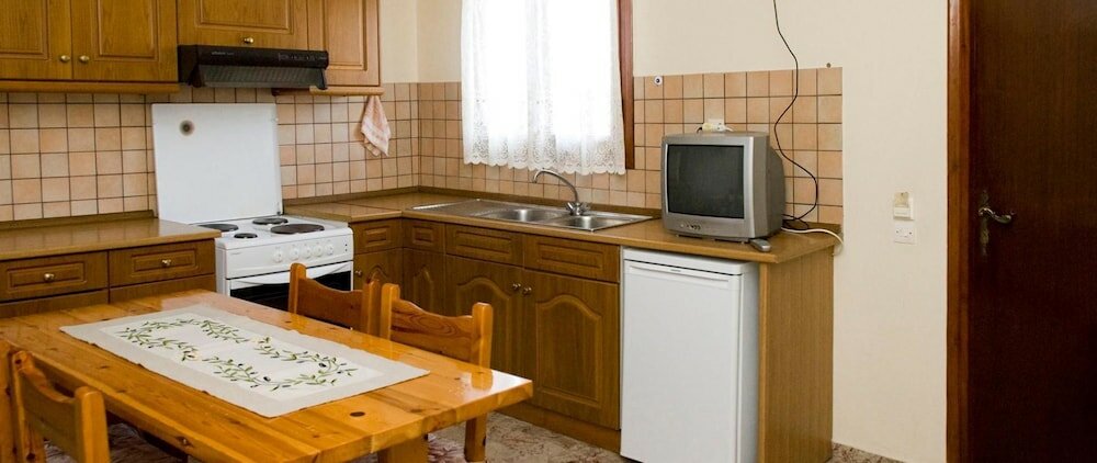 Фото Katerina Pool Apartments