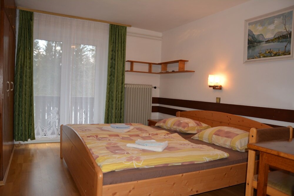 Фото Apartments Lake Bohinj