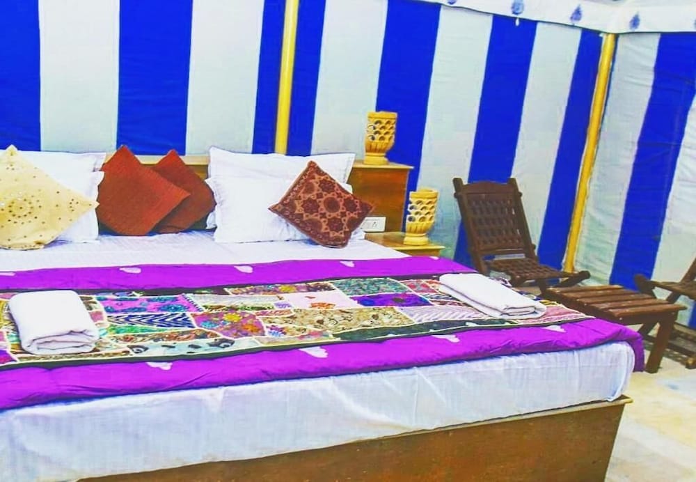 Фото Sunrise Desert Resort