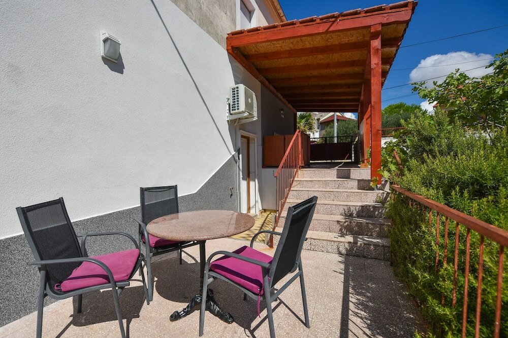 Фото Apartments Smoky