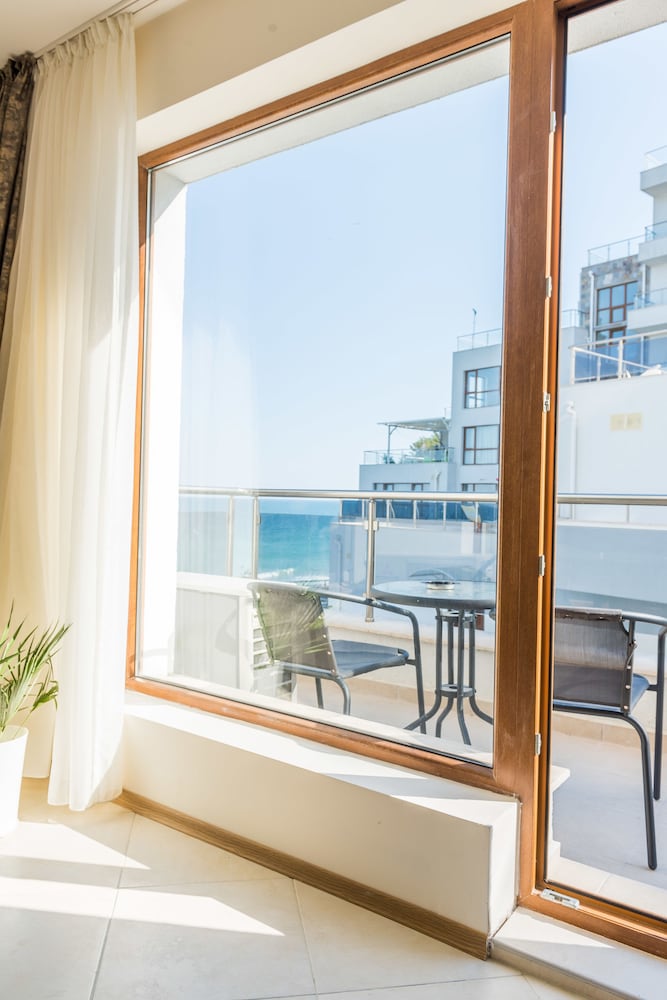 Фото Byala Vista Cliffs