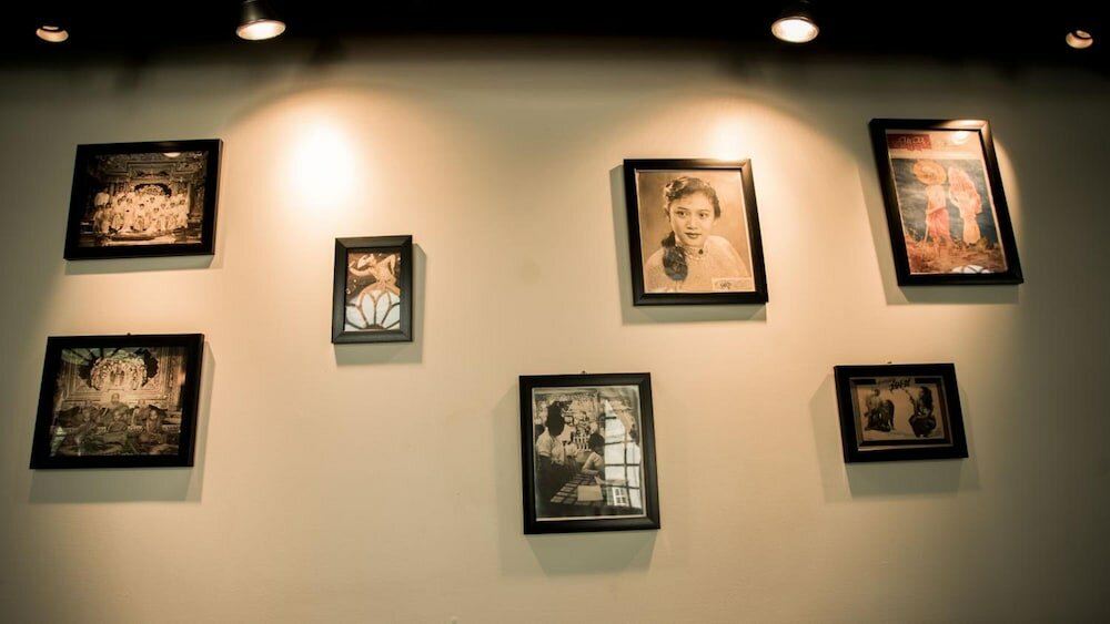 Фото 501 Merchant Bed & Breakfast - Hostel