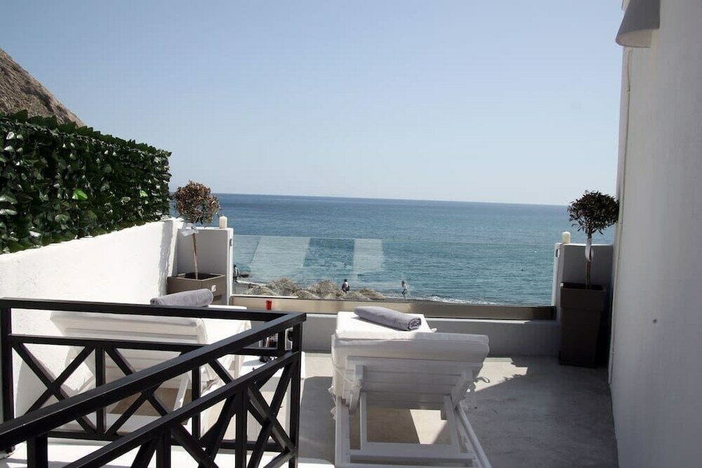 Фото Frantzeskos Apartments