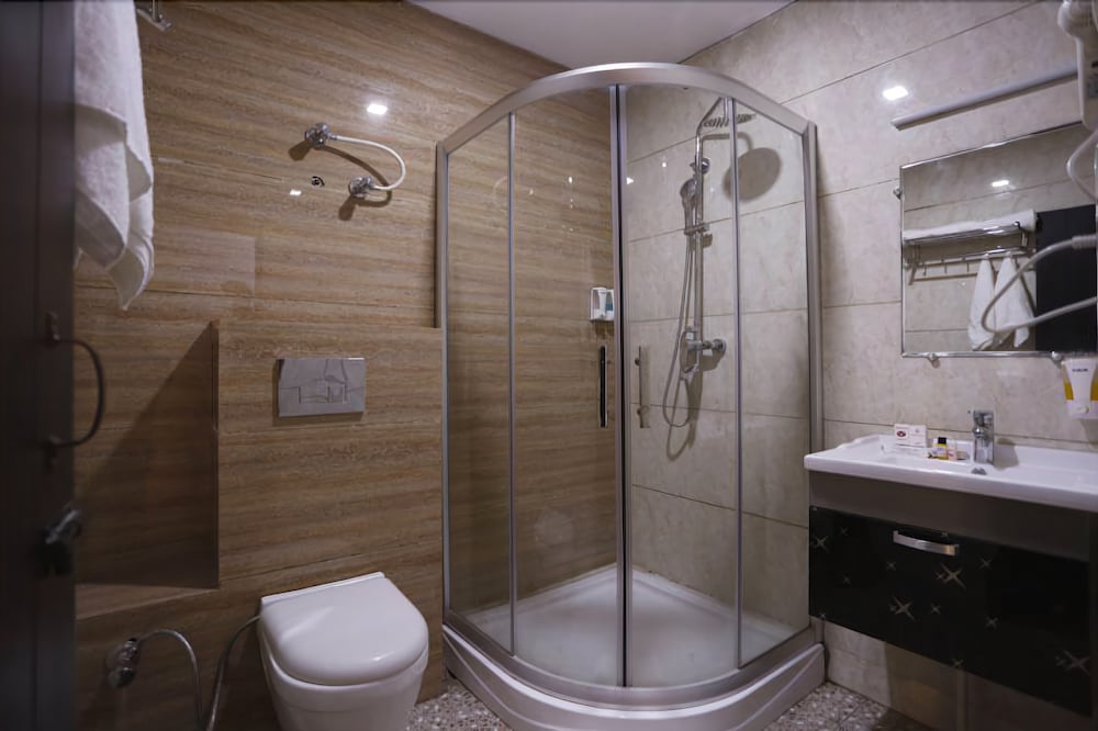 Фото Paradise Ganga - A River Side Hotel