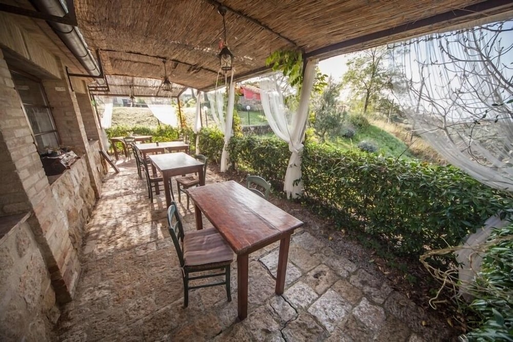 Фото Villa Otium Bed & Breakfast