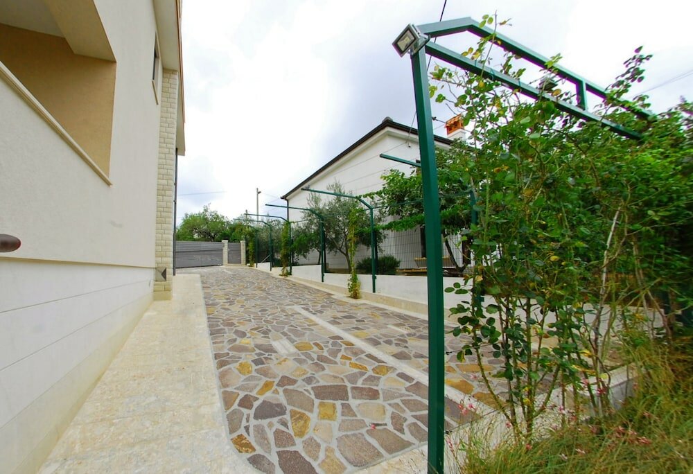 Фото Pula Comfort Apartments