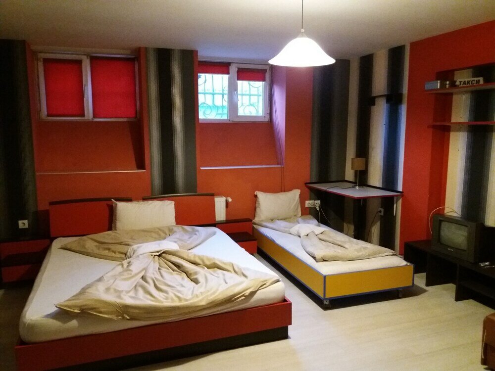 Фото The English Guest-House