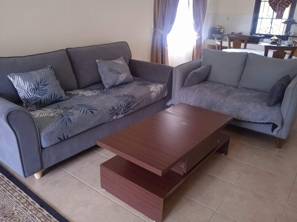 Фото Villa Kota Bunga Allamanda