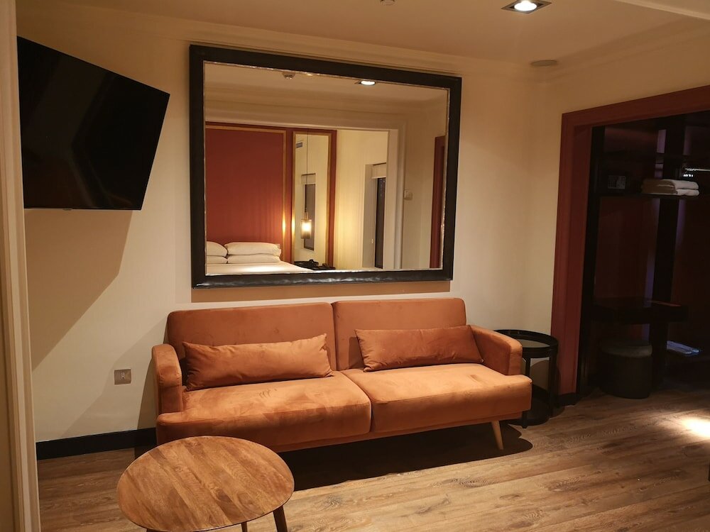 Фото La França Travellers