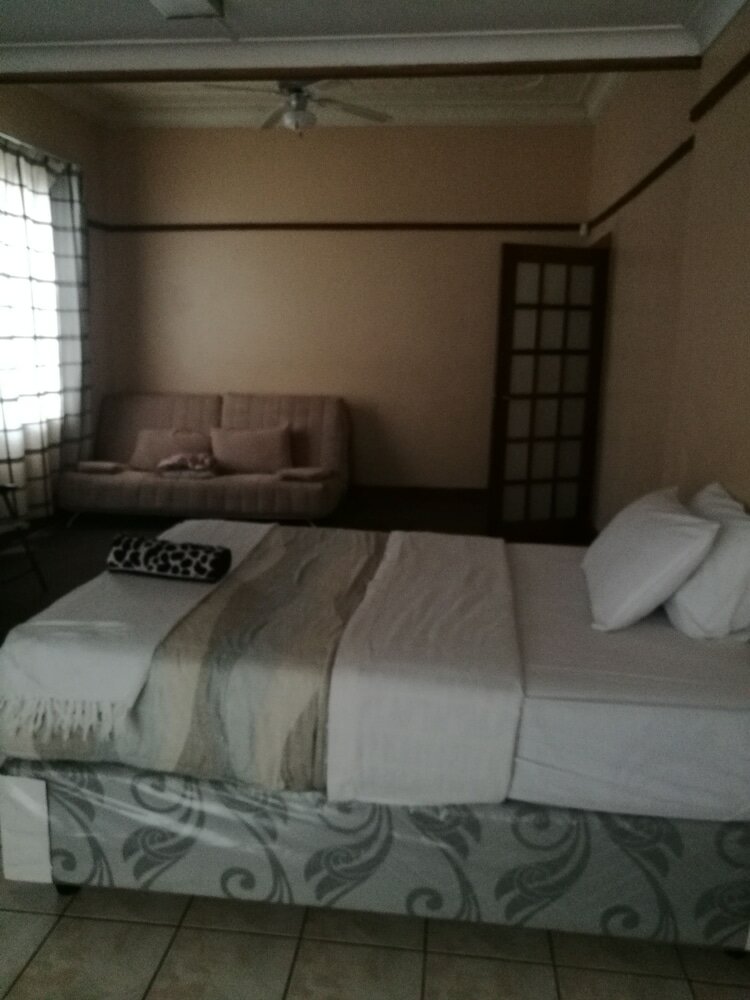 Фото Naisar Holiday Home & Cottage Primrose