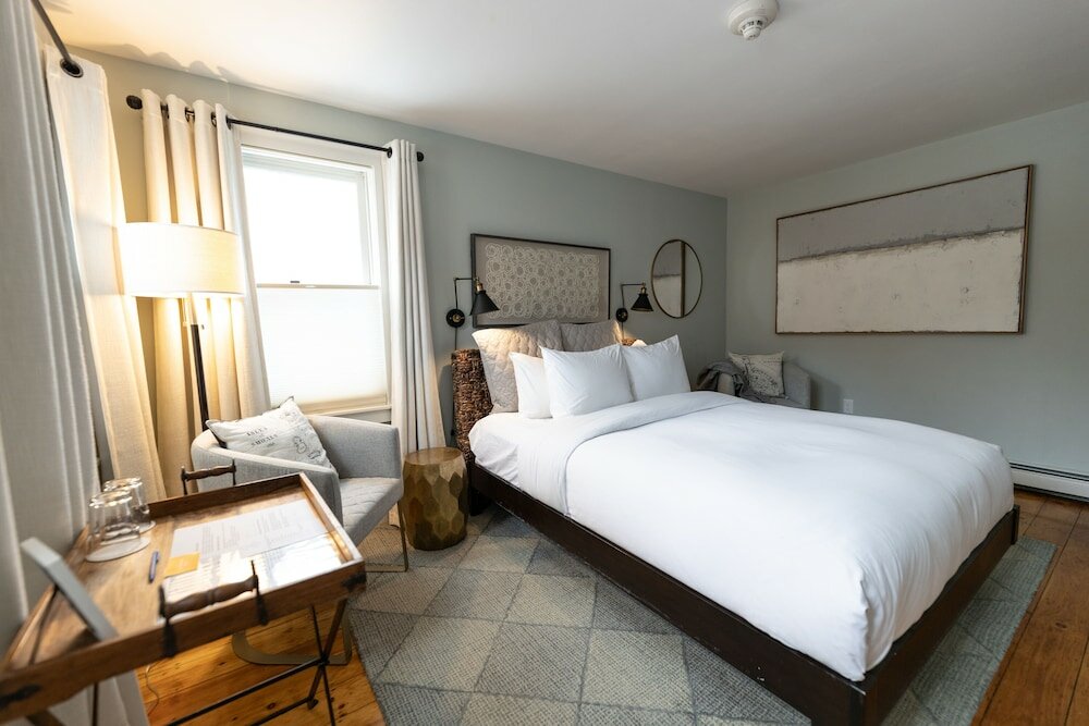 Фото The Sailmaker's House