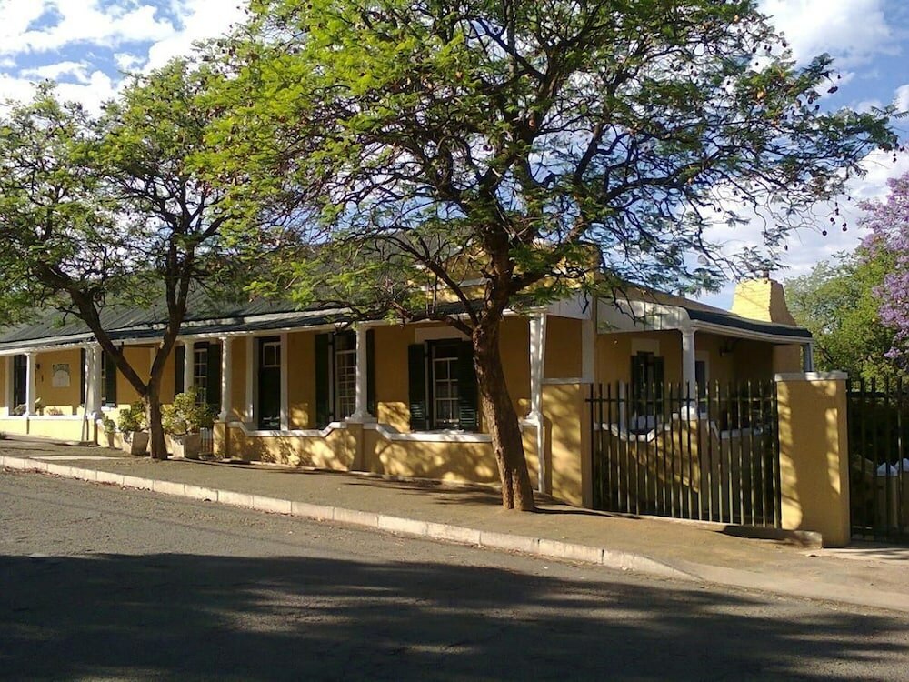 Фото Trackers Inn