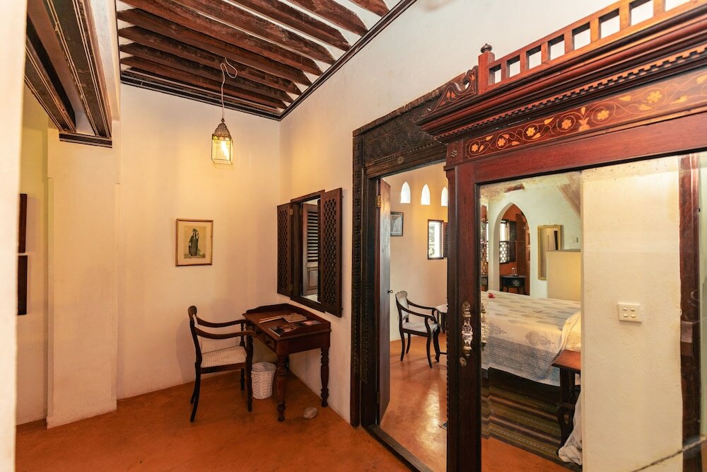 Фото Kijani Hotel