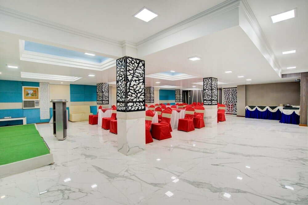 Фото Hotel Mahadev Palace