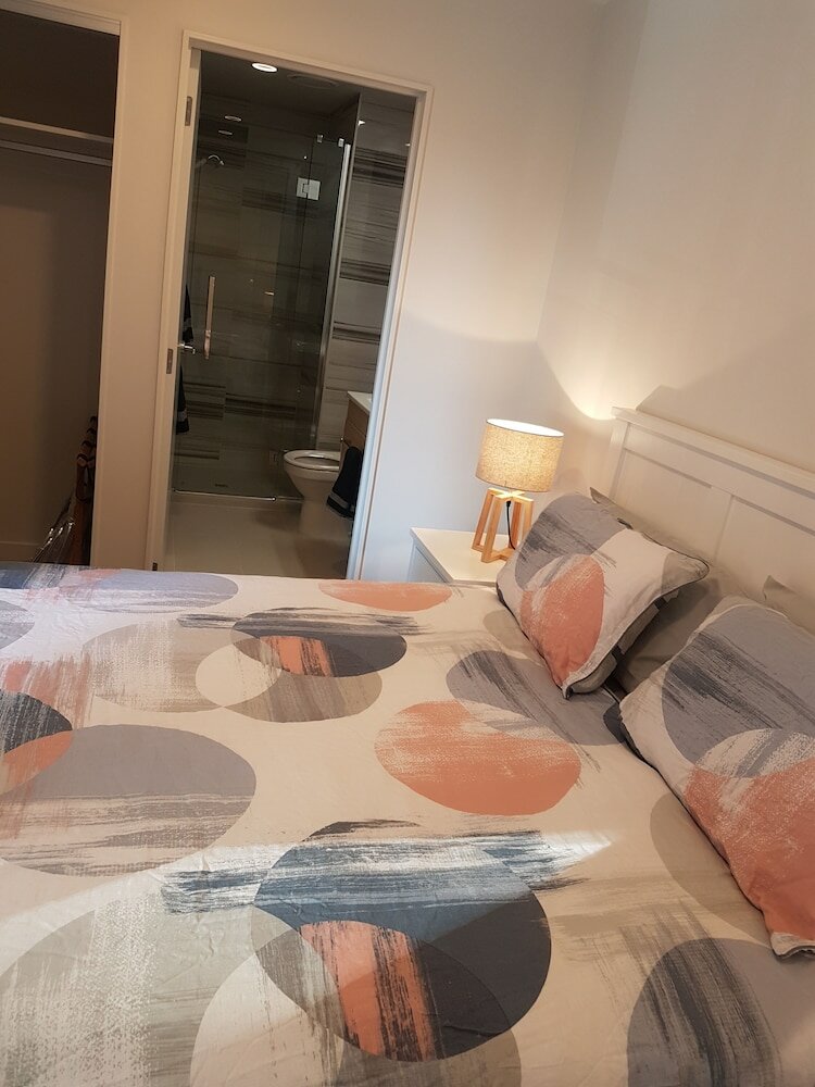 Фото The Ivory at Epsom