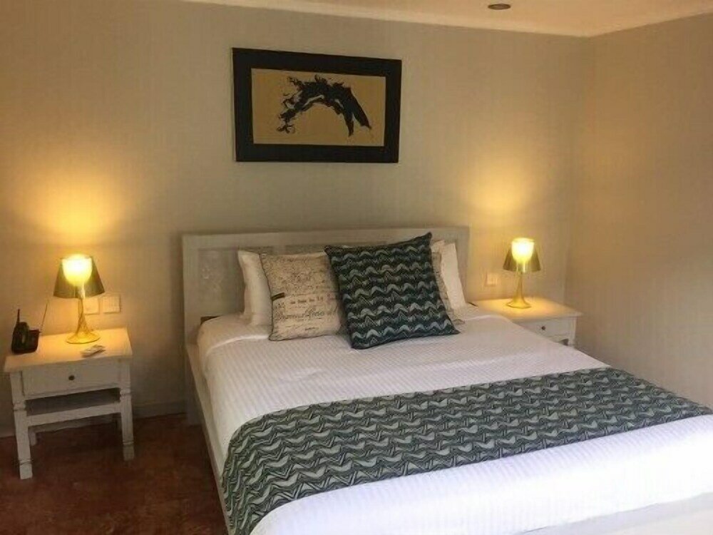 Фото The Cabana Villa