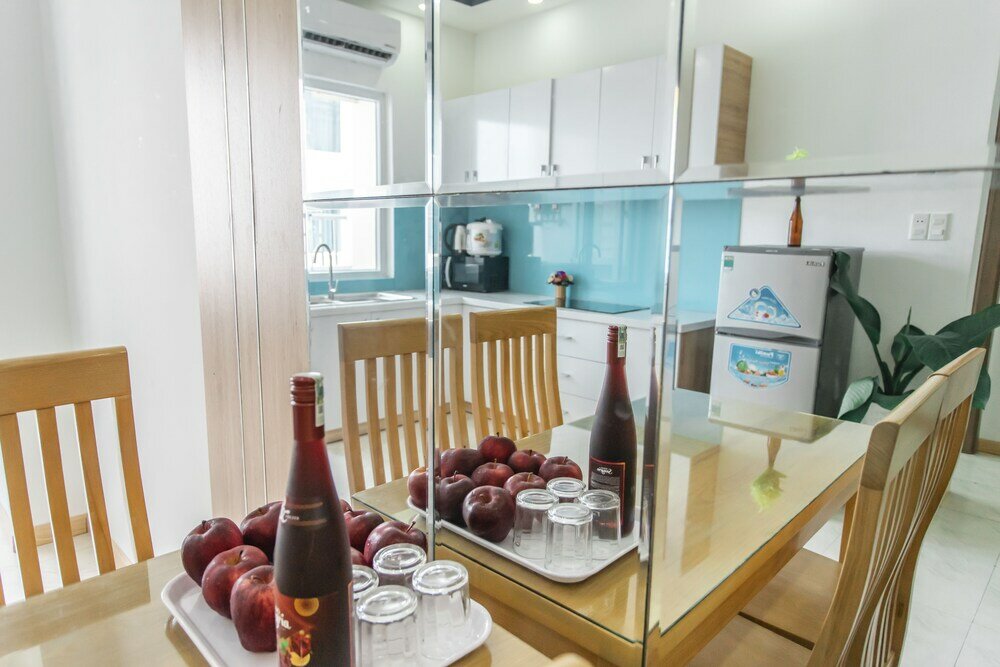 Фото Beach Front Oceanous Apartment