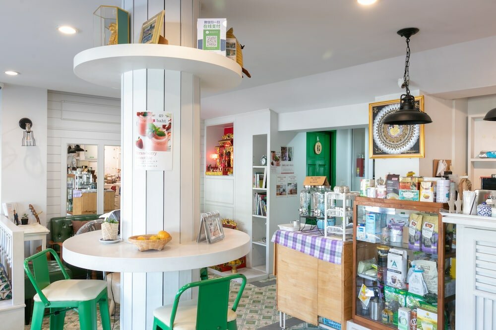 Фото Ratana Boutique Hostel