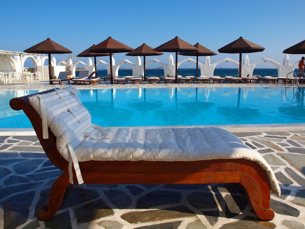 Фото Selina Paros