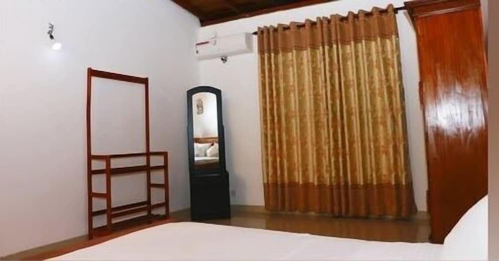 Фото Darshani Hikka Villa